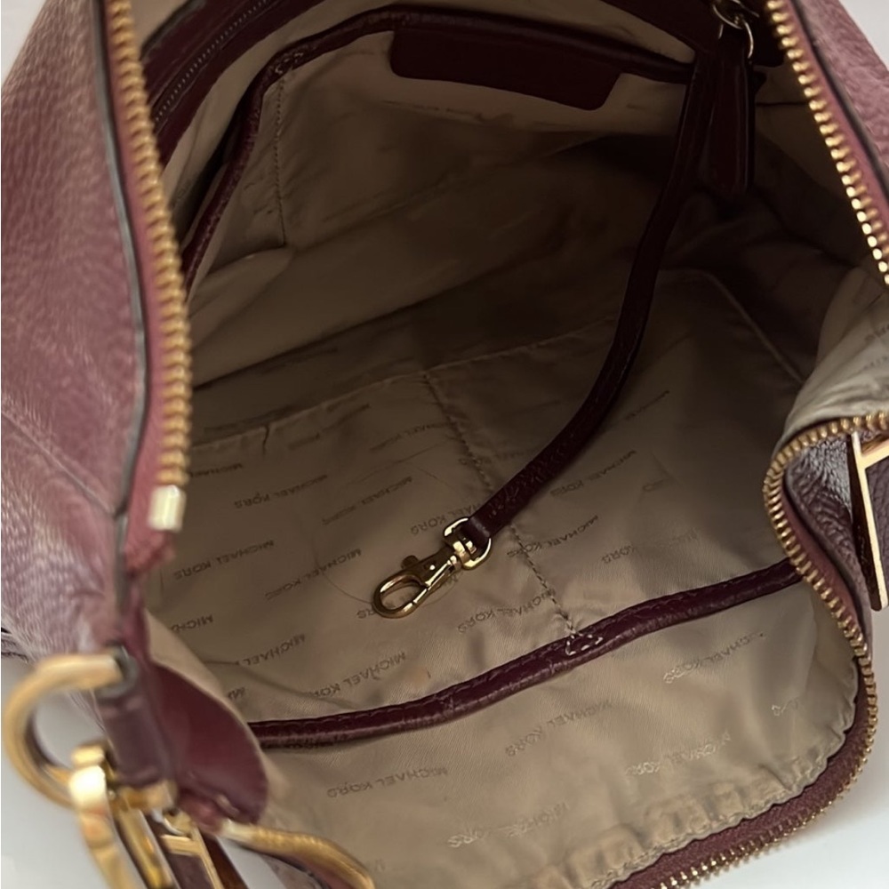 Michael Kors Matilda Hobo Shoulder Bag - Picture 6 of 12